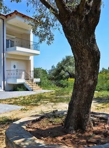 Apartament King Koinira